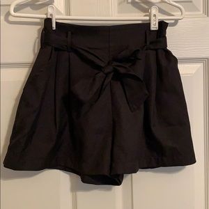 Black Shorts with Bow